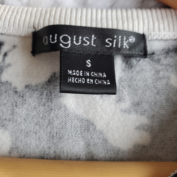 August Silk Black & White Floral Print Button Down Cardigan Size Small - Picture 6 of 14